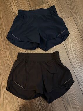 lululemon athletica Women's Two-Pack Running Shorts in Navy and Black